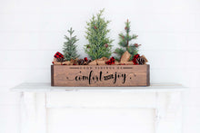 DIY Holiday Centerpiece Box